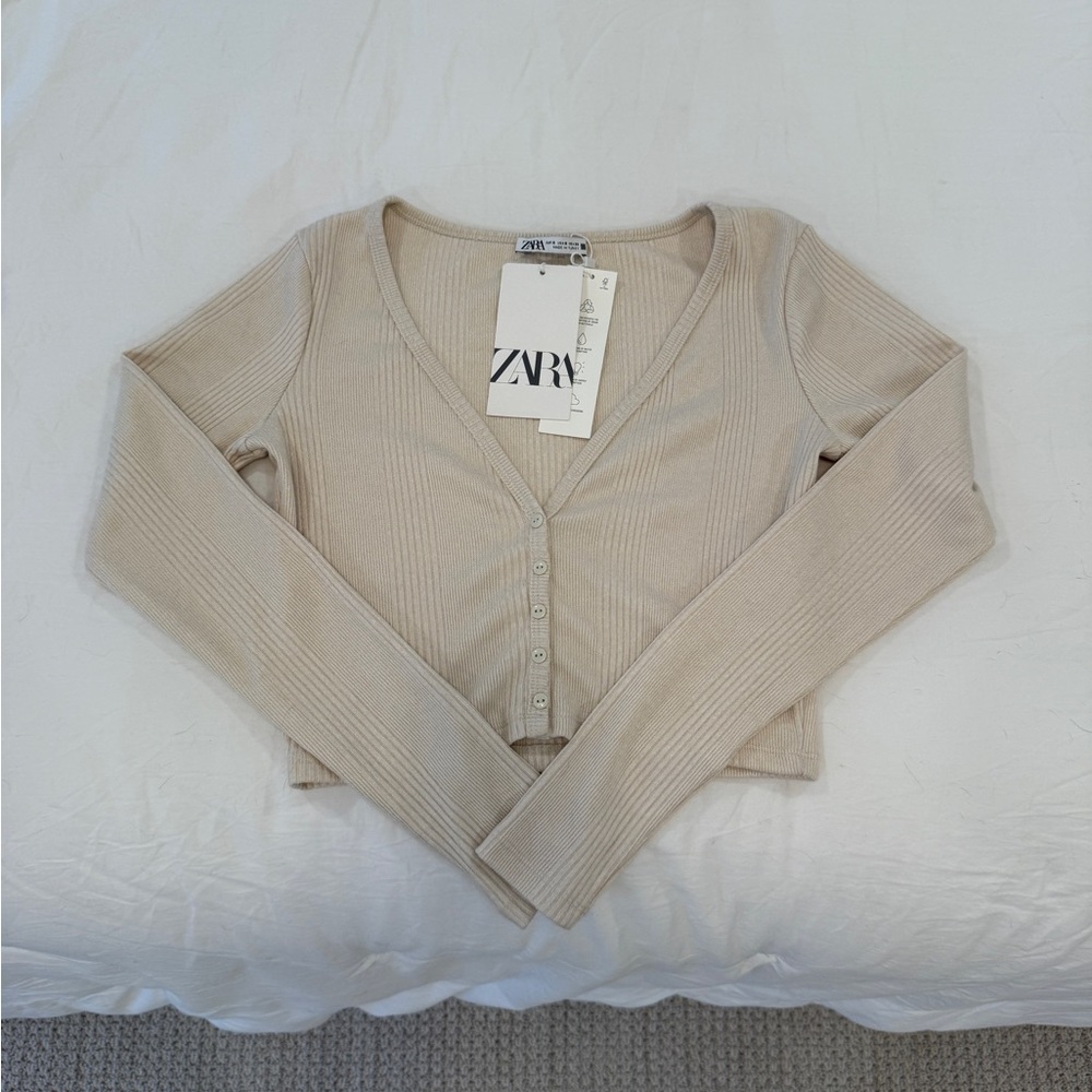 Zara, NWT, Size Small, light tan, neutral, v-neck long sleeved, cardigan top